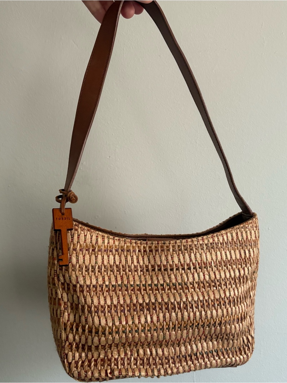 Fossil Woven Straw Shoulder Bag with Wooden Fossil Key